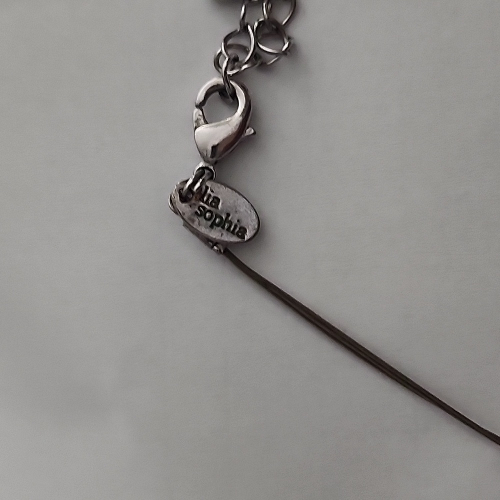 Elegant Pink and Silver Necklace,Costume Jewlery - Picture 2 of 2